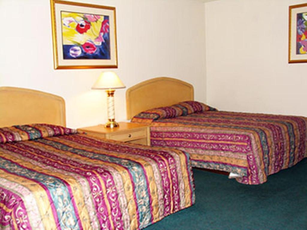 El Rancho Motel Lodi Habitación foto